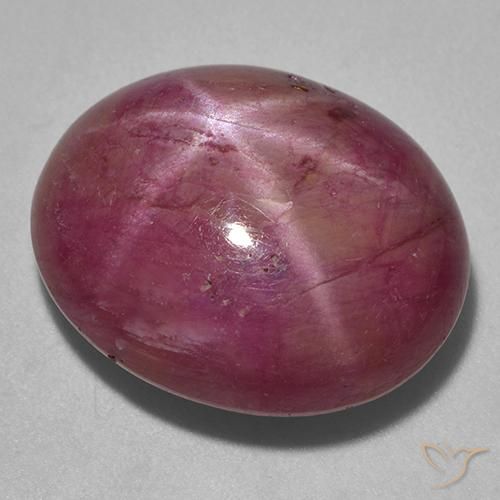 Rubis étoilé Violet rougeâtre naturelle ovale, 23.05 ct, Opaque