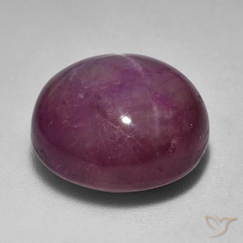 Rubis étoilé Pourpre prune naturelle ovale, 15.13 ct, Opaque