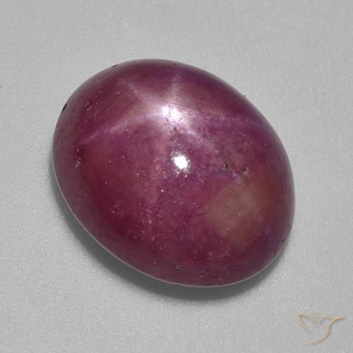 Rubis étoilé Pourpre prune naturelle ovale, 12.45 ct, Opaque