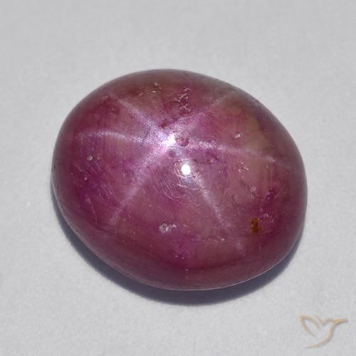 Rubis étoilé Pourpre moyen naturelle ovale, 12.55 ct, Opaque