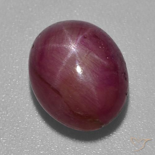 5.24ct Naturel Violet rougeâtre Rubis étoilé, ovale, Opaque