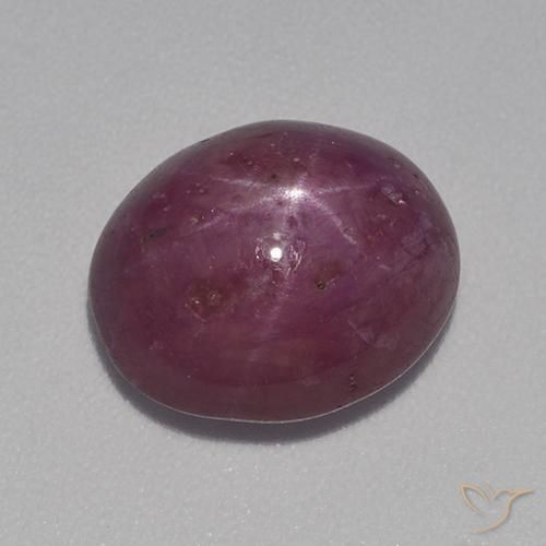 Rubis étoilé Violet rougeâtre naturelle ovale, 7.78 ct, Opaque