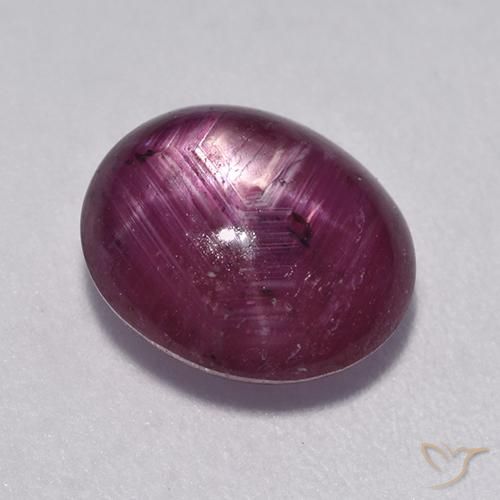 Rubis étoilé Rouge framboises naturelle ovale, 4.48 ct, Translucide