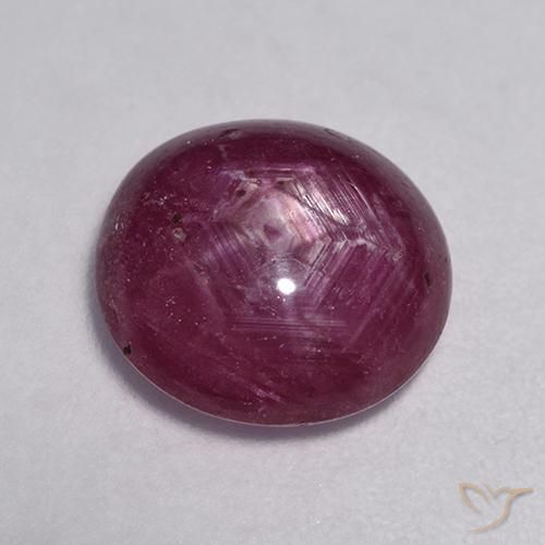 Rubis étoilé Rouge framboises naturelle ovale, 4.76 ct, Translucide
