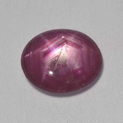 Rubis étoilé Rouge foncé naturelle ovale, 3.53 ct, Translucide