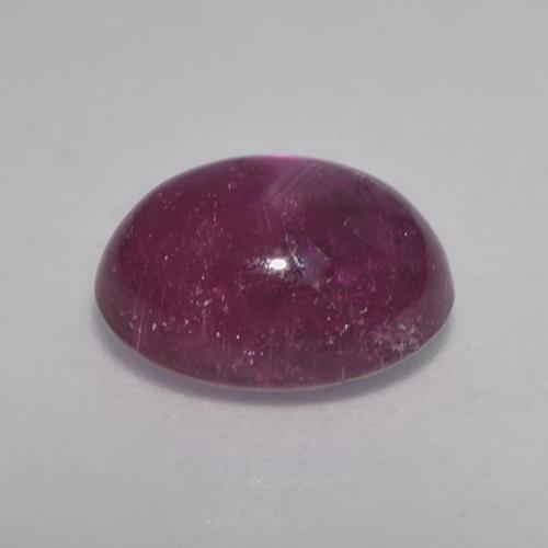 Rubis étoilé pourpre naturelle coupe ovale, 4,90 ct, translucide