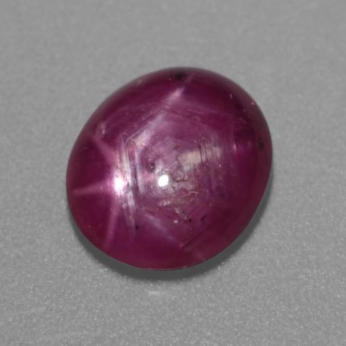Rubis étoilé Pourpre foncé naturelle Coupe ovale, 2.50 ct, Translucide