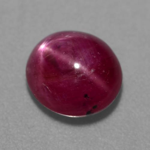 Rubis étoilé pourpre naturelle coupe ovale, 2,71 ct, translucide