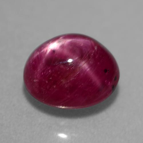Rubis étoilé pourpre naturelle coupe ovale, 2,71 ct, translucide