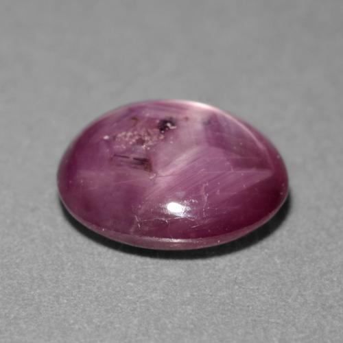 Rubis étoilé pourpre naturelle coupe ovale, 1,83 ct, translucide