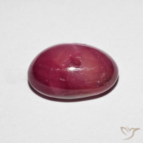 Rubis étoilé Rouge foncé naturelle ovale, 6.14 ct, Opaque