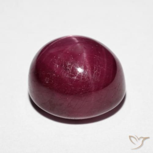 Rubis étoilé rouge naturelle coupe ovale, 11,82 ct, opaque