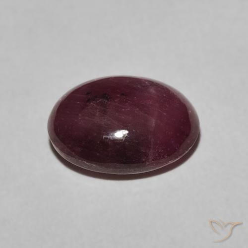 Rubis étoilé Magenta grisâtre naturelle ovale, 3.85 ct, Opaque