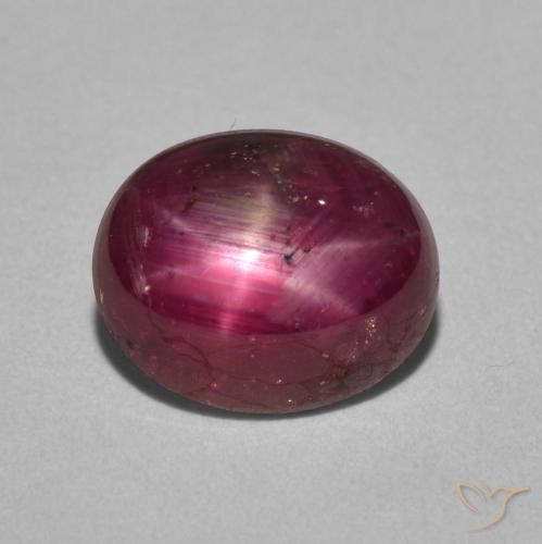 4.54ct Naturel Rouge moyen Rubis étoilé, ovale, Opaque