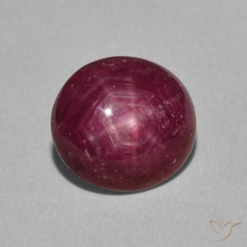 Rubis étoilé Violet rougeâtre naturelle ovale, 4.15 ct, Opaque