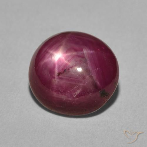 Rubis étoilé Raisin vif naturelle ovale, 4.98 ct, Opaque