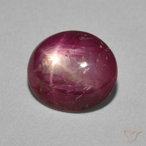 Rubis étoilé Pourpre moyen naturelle ovale, 3.97 ct, Opaque