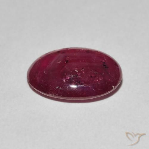 Rubis étoilé Rouge moyen naturelle ovale, 3.16 ct, Opaque