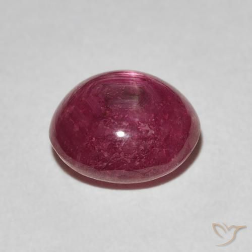 Rubis étoilé Rouge moyen naturelle ovale, 3.31 ct, Opaque