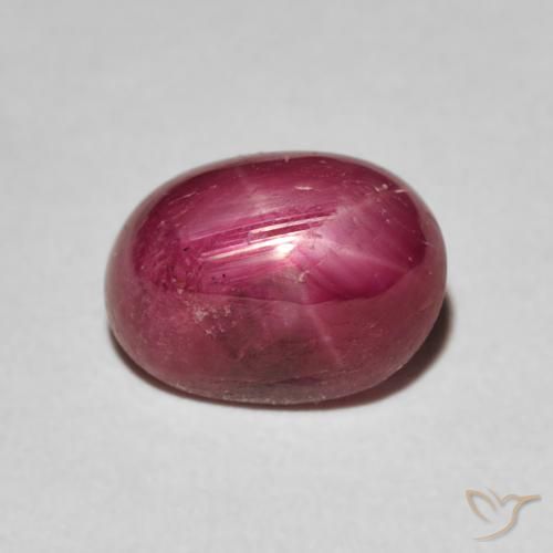 3.68ct Naturel Cramoisi profond Rubis étoilé, ovale, Opaque