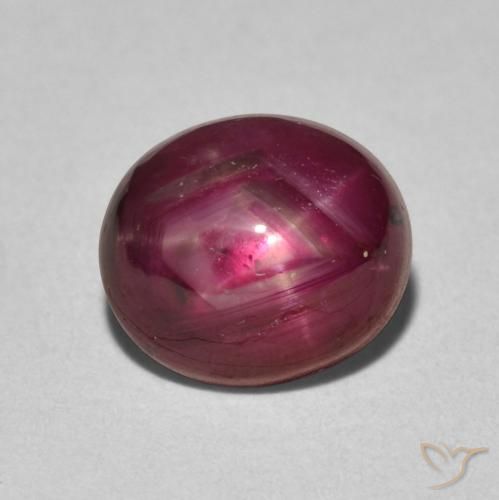 4.41ct Naturel Rouge moyen Rubis étoilé, ovale, Opaque
