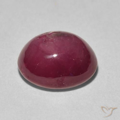 Rubis étoilé Rouge moyen naturelle ovale, 5.15 ct, Opaque