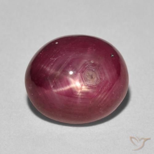 5.39ct Naturel Rouge moyen Rubis étoilé, ovale, Opaque