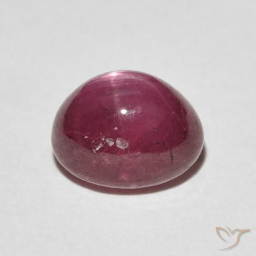 Rubis étoilé Rouge moyen naturelle ovale, 4.20 ct, Opaque