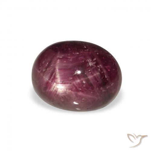 Rubis étoilé Pourpre prune naturelle ovale, 4.75 ct, Opaque