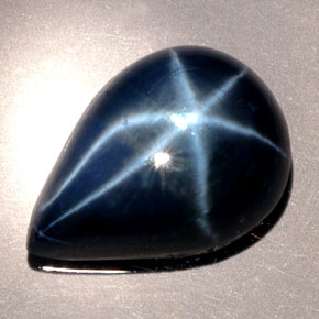 Saphir étoilé bleue naturelle en forme de poire, 9,60 ct, opaque