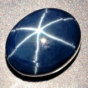 Saphir Étoilé Bleu naturelle Coupe ovale, 14.42 ct, Opaque