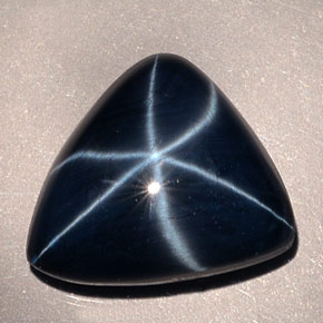 Saphir Étoilé Bleu naturelle Trillion, 17.64 ct, Opaque