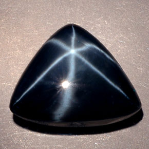 Saphir étoilé bleue naturelle transparent, 13,29 ct, transparent / translucide