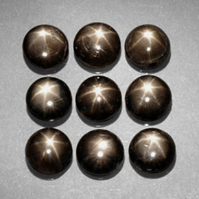 Achetez naturel ct noir saphir étoilé gems, coupe roude, en provenance thaïlande chez gemselect. en stock, livraison internationale!