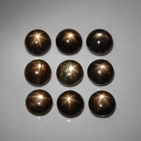 Achetez naturel ct noir saphir étoilé gems, coupe roude, en provenance thaïlande chez gemselect. en stock, livraison internationale!