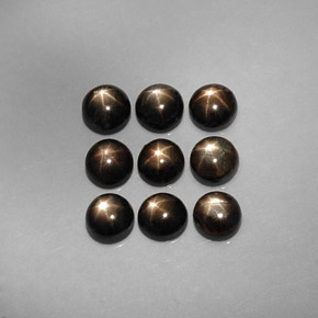 Achetez naturel ct noir saphir étoilé gems, coupe roude, en provenance thaïlande chez gemselect. en stock, livraison internationale!