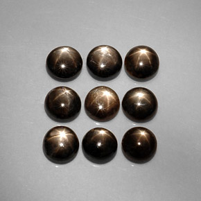 Achetez naturel ct noir saphir étoilé gems, coupe roude, en provenance thaïlande chez gemselect. en stock, livraison internationale!