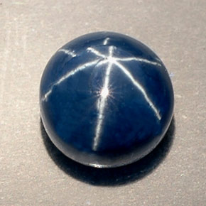 Saphir étoilé bleue naturelle transparent, 4,18 ct, transparent / translucide
