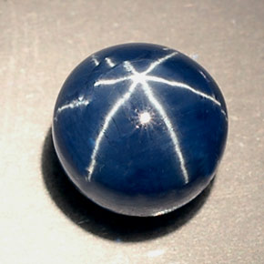 Saphir étoilé bleue naturelle transparent, 4,18 ct, transparent / translucide