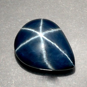 Saphir étoilé bleue naturelle en forme de poire, 2,53 ct, opaque