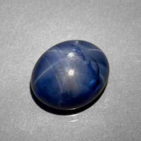 Saphir Étoilé Bleu naturelle Coupe ovale, 5.38 ct, Opaque