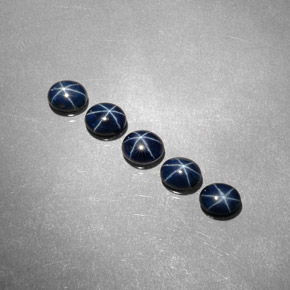 Achetez naturel ct Bleu foncé Saphir Étoilé gems, Coupe ovale, En provenance Thaïlande chez GemSelect. En stock, livraison internationale!