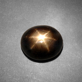 Saphir Étoilé Noire naturelle Coupe ovale, 7.46 ct, Opaque