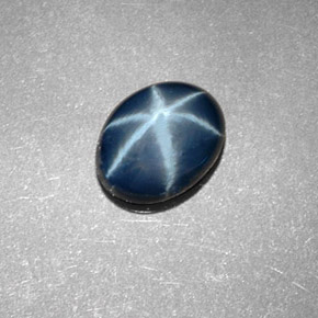 Saphir Étoilé Bleu naturelle Coupe ovale, 1.57 ct, Opaque
