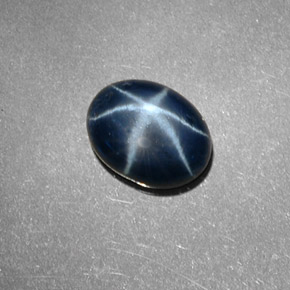 Saphir Étoilé Bleu naturelle Coupe ovale, 1.69 ct, Opaque