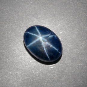 Saphir étoilé bleue naturelle coupe ovale, 5,10 ct, opaque