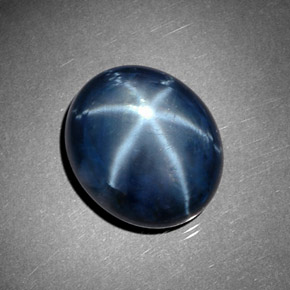 Saphir Étoilé Bleu naturelle Coupe ovale, 11.72 ct, Opaque