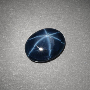 Saphir Étoilé Bleu naturelle Coupe ovale, 2.90 ct, Opaque