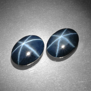 Achetez naturel ct Bleu Saphir Étoilé gems, Coupe ovale, En provenance Thaïlande chez GemSelect. En stock, livraison internationale!