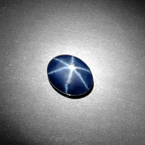 Saphir Étoilé Bleu naturelle Coupe ovale, 2.21 ct, Opaque